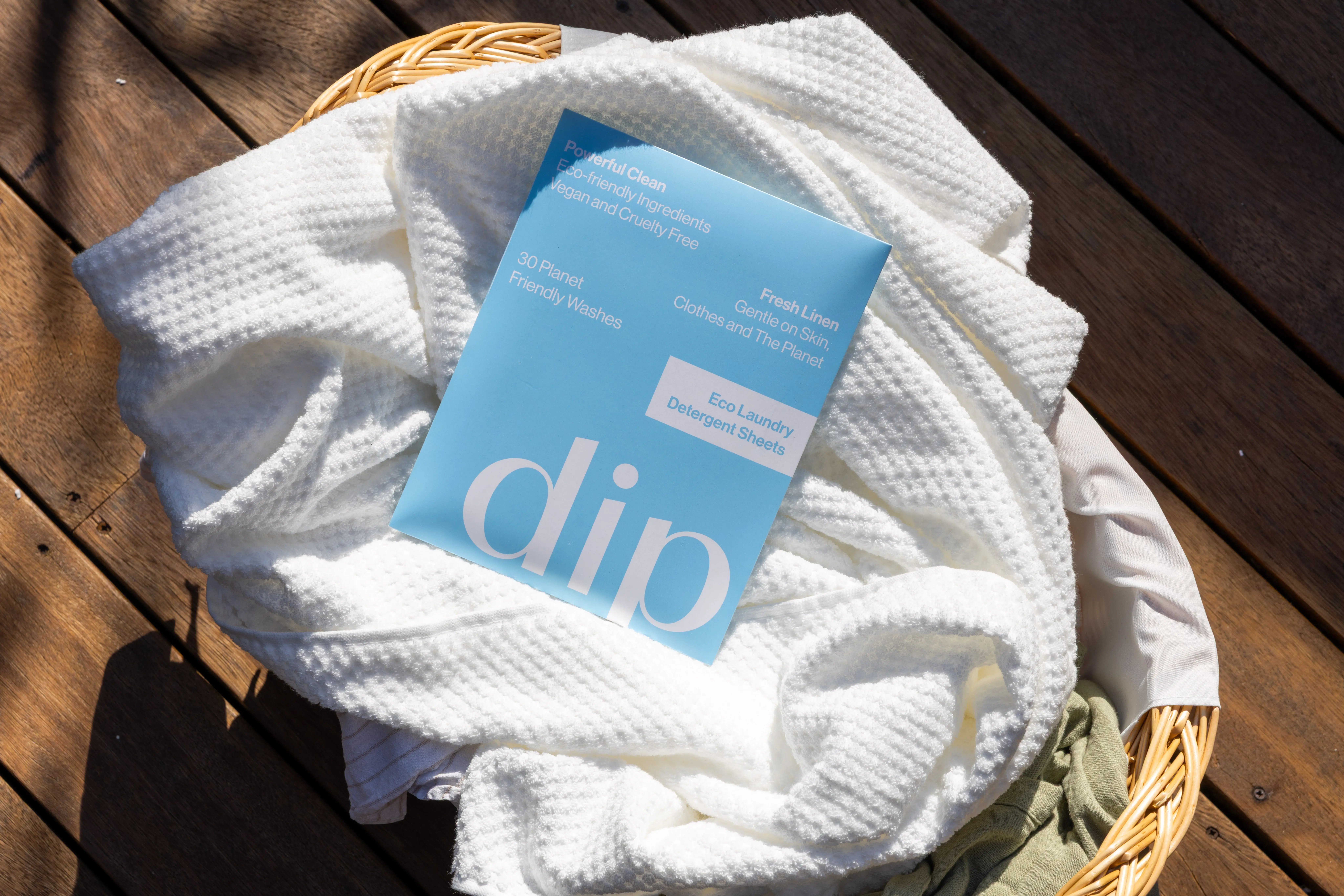 Dip Laundry Detergent Sheets